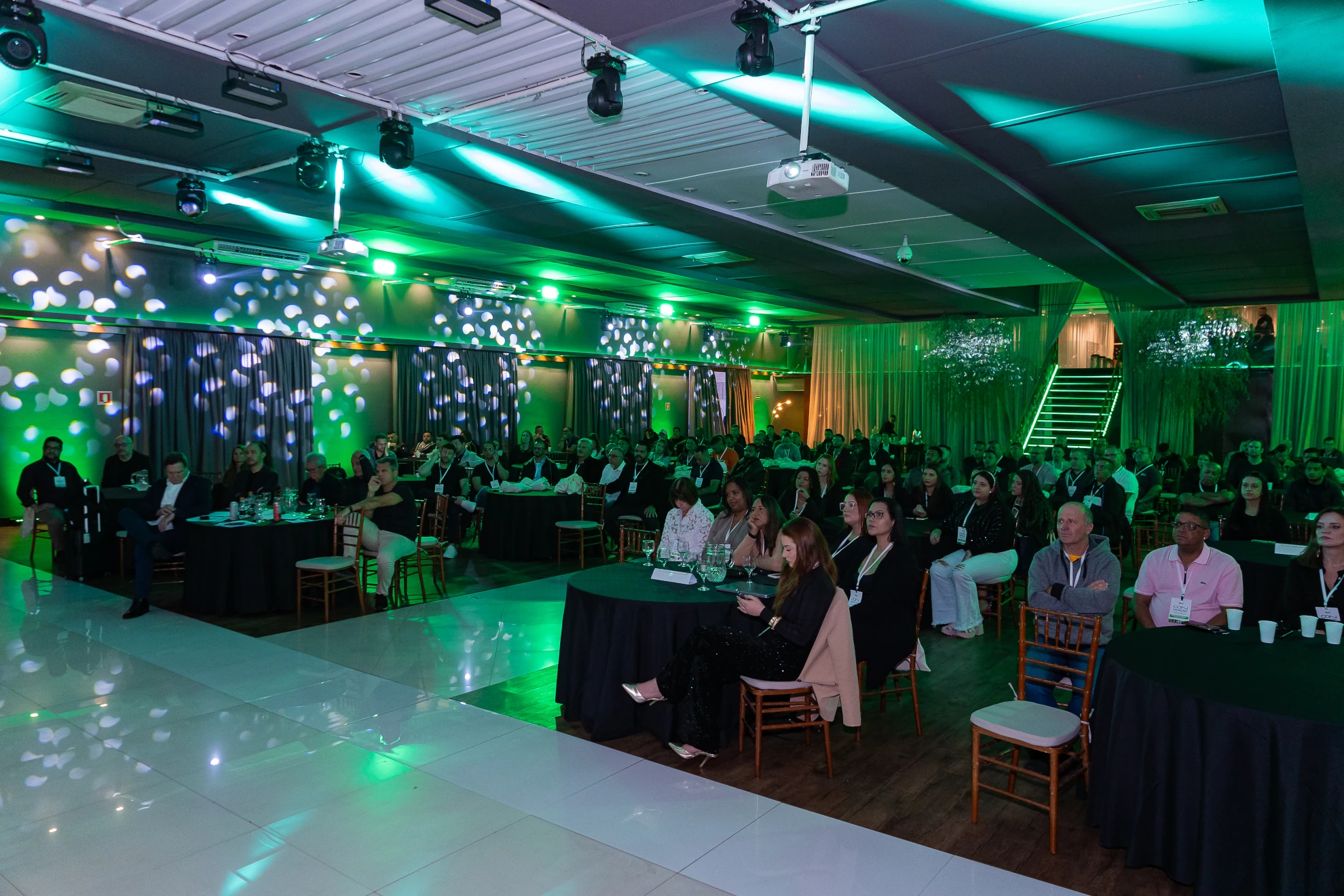 carrossel treinamentos 2